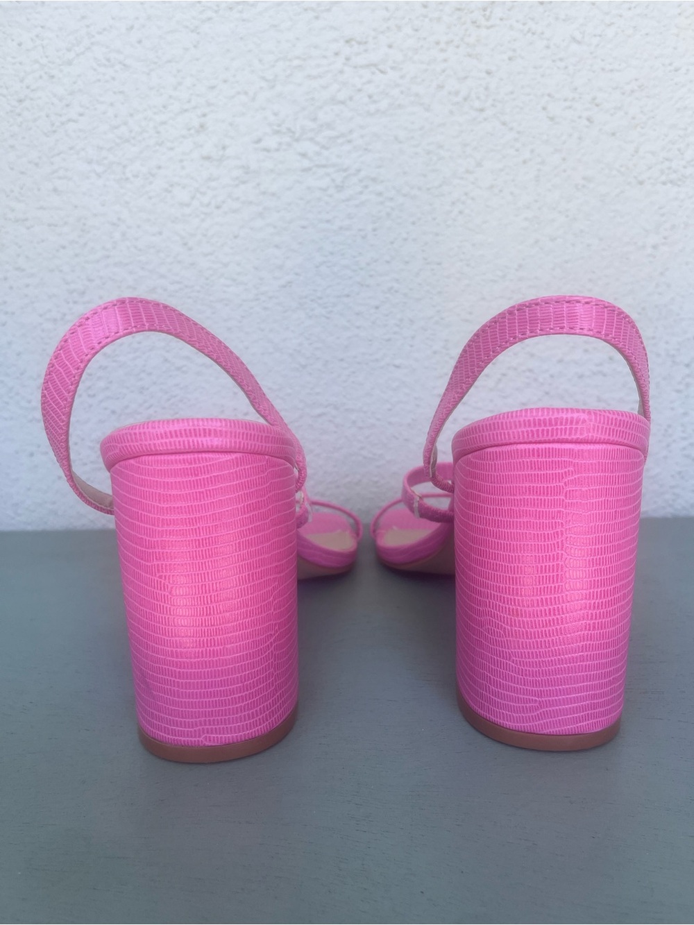 Pink Strappy Block Heel Sandals Faux Croc, NWOT - Picture 5 of 8